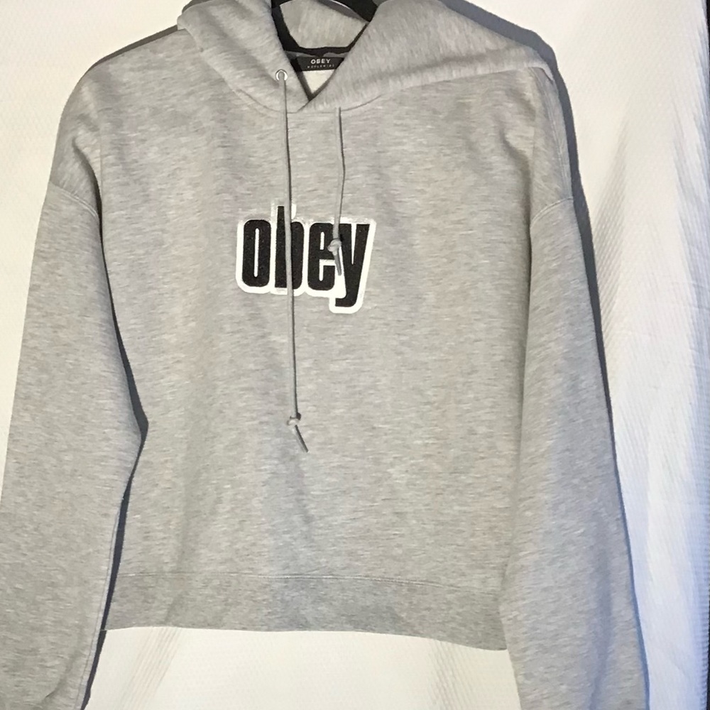 Never Worn OBEY sweatshirt. Size S